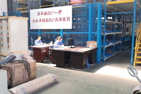 乐彩汇喷粉房工厂